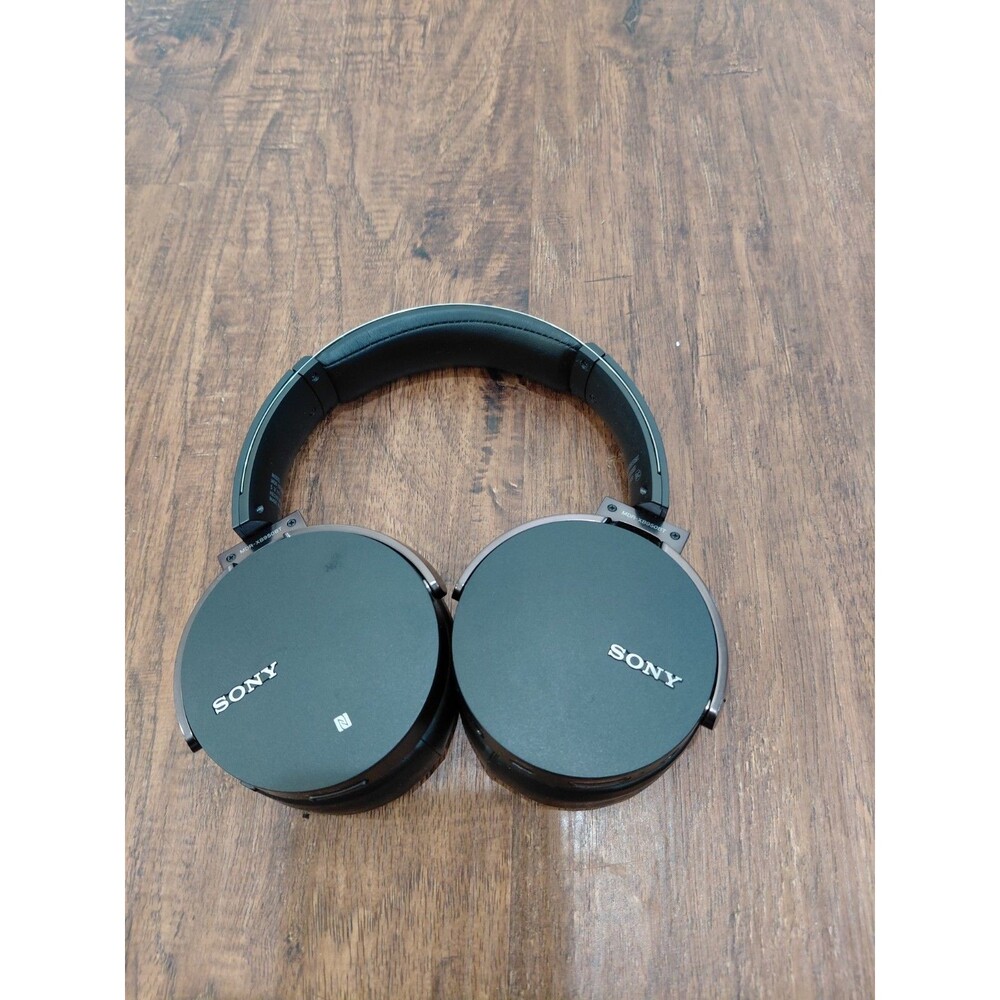 Sony MDR-XB950BT Extra Bass Wireless Stereo Bluetooth Headphone - Black